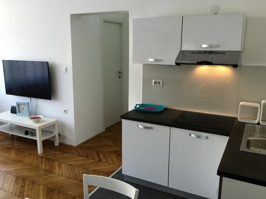 Arenacentar Apartments Pula Exterior foto